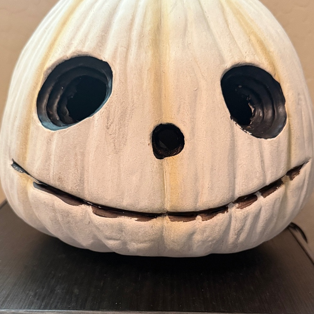White Pumpkin Halloween Decor - Picture 3 of 12